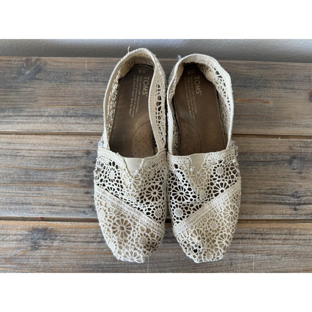 Tom’s Women’s Alpargata Natural Moroccan Crochet Shoes Size 8
